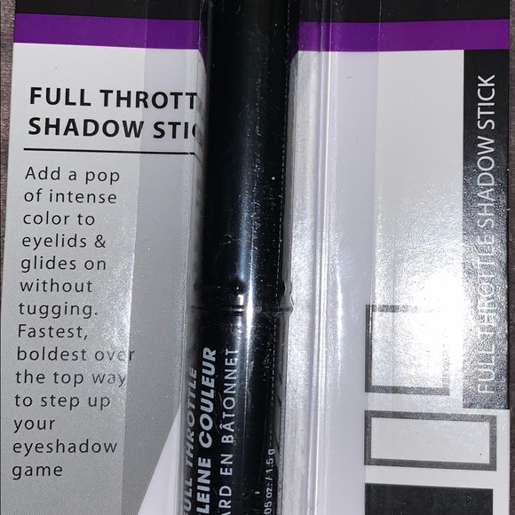 4/$14🌺NYX Full Throttle Shadow Stick - Picture 3 of 3